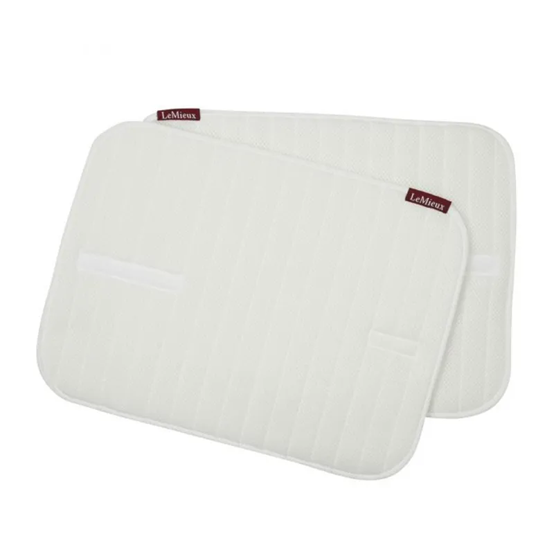 LeMieux Memory Foam Bandage Pads - White